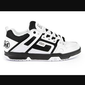 NIB DVS Men's 14 Comanche Skate Shoes, White and Black